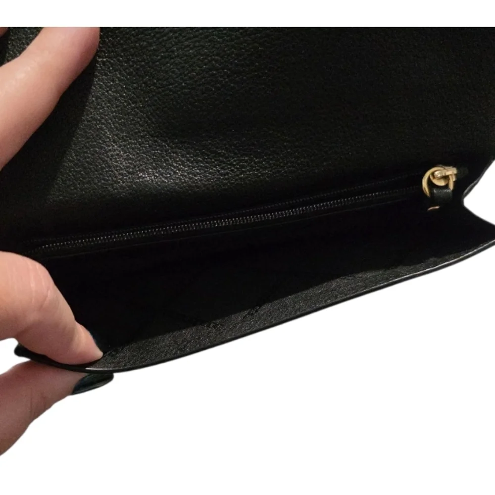 Michael Kors‎ Black Leather Tri Gold Wallet with Gold Logo